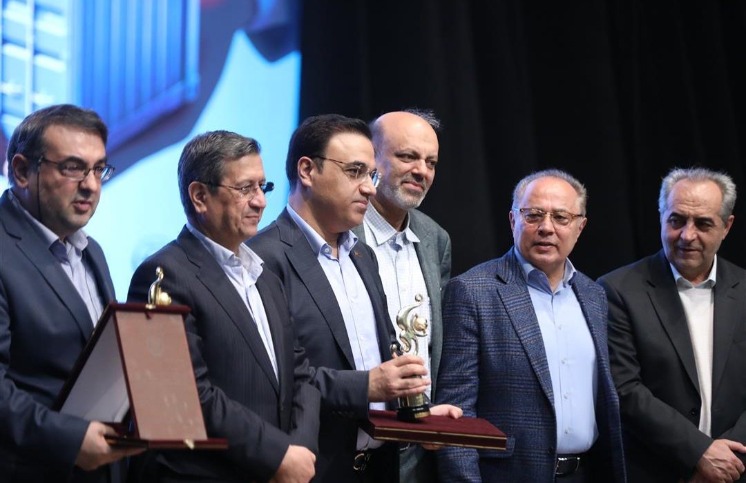 صادرکنندگان نمونه ملی و استانی تجلیل شدند