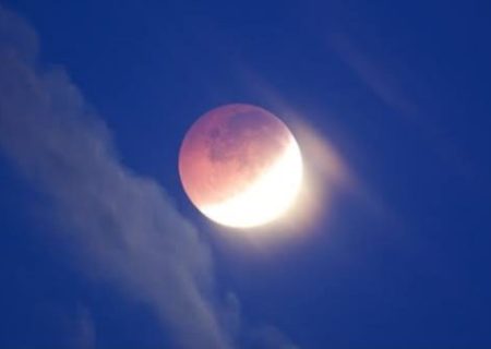 ۱۶ شهریور، ماه برای زمین سرخ و مسی می‌شود
