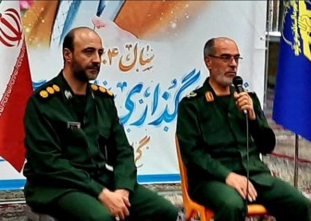 مذاکره با دشمن هیچ‌گاه سودی برای ایران نداشته است