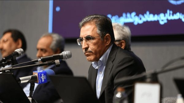 رئیس کمیسیون صنایع و معادن مجلس: بانک مرکزی تنها به فکر خود است