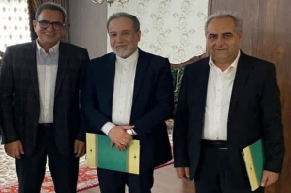 وزارت امور خارجه تمدید کارت اقامت ایرانیان مقیم جمهوری آذربایجان را پیگیری کند
