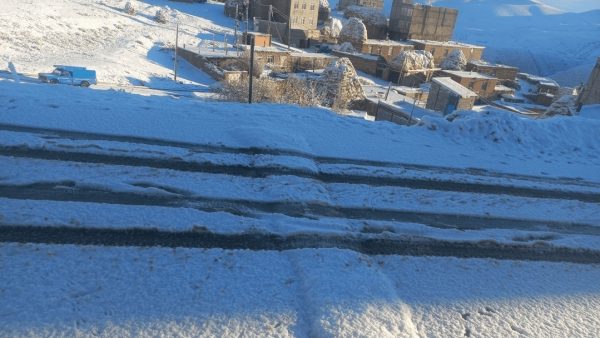 سفیدی برف روی سرزمین پنیر؛ لیقوان در لباس تازه پاییز