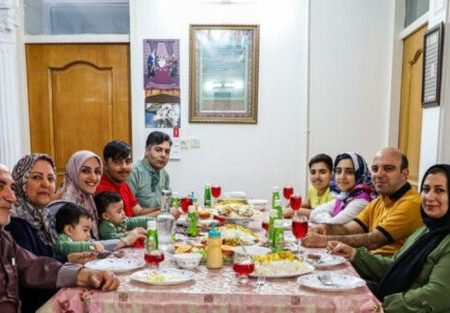 بازخوانی یک سنت دیرینه؛ چرا دورهمی‌های خانوادگی کم‌رنگ شده‌اند؟