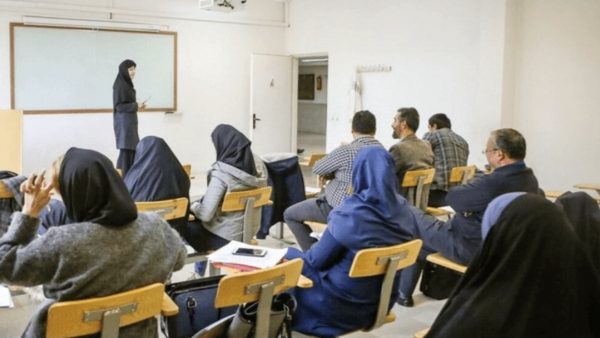 آزمون‌های دانشگاه‌های آزاد و پیام‌نور به تعویق افتاد