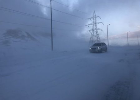 برف آزادراه تبریز_زنجان و تبریز به آذرشهر را مسدود کرد