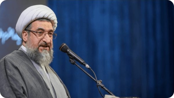 امام جمعه تبریز: با مزدوران و خائنان طبق قانون جنگ برخورد شود