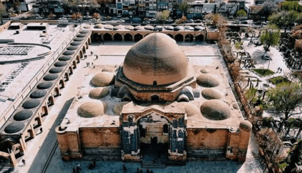 تبریز؛ شهری که دین، ایثار و شهادت در آن زنده است