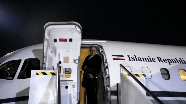 عراقچی به مسقط رفت