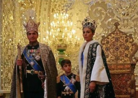آشوب در حیاط خلوت شاه