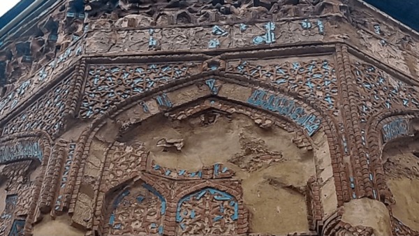 ارزیابی خسارت دشمن به ۲ بنای تاریخی در آذربایجان‌شرقی