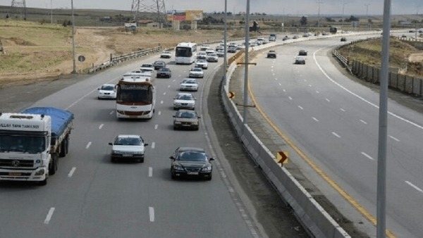 کاهش ۶۵ درصدی تخلفات رانندگی در آذربایجان‌شرقی
