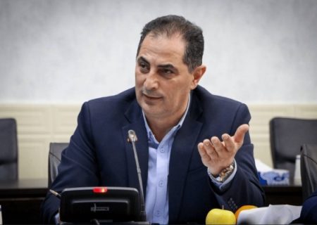 پرونده‌های اقتصادی برای صدور مجوز در پیچ و خم اداری متوقف مانده است