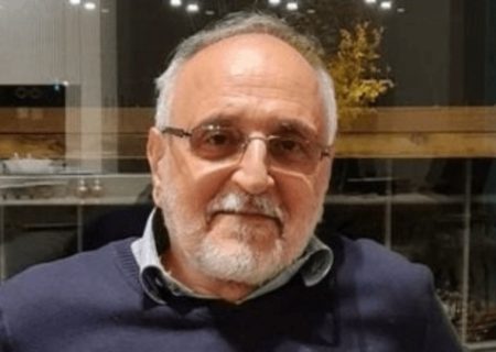 اکبر اعلمی: رأی پهلوی در آمریکا، تاج توهمی را هم از سرش انداخت