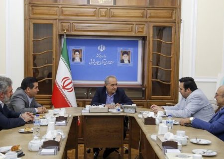 تلاش برای اصلاح قوانین و مقررات مضر در صنعت فولاد