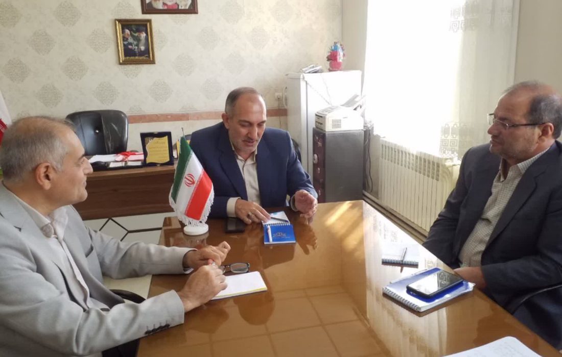 با حضور رییس بنیاد تبریز جلسه ستاد شاهد نواحی یک و چهار شهرستان تبریز برگزار شد