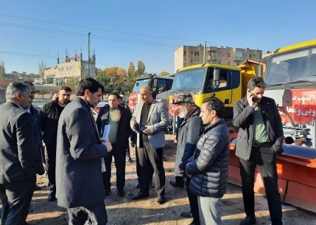 تجهیز و تکمیل بیش از ۳۰۰ دستگاه ماشین‌آلات زمستانه در آستانه زمستان در تبریز