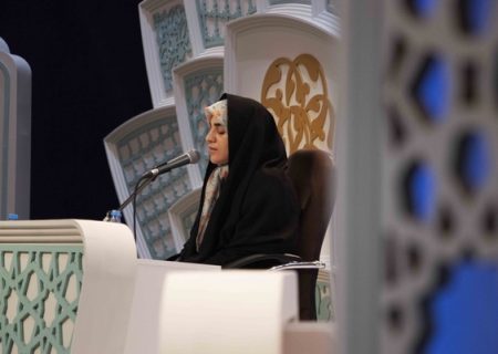 حافظ کل قرآن که معلم یک مدرسه روستایی است