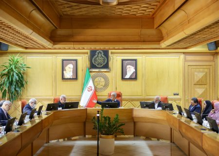 رئیس‌جمهور:از شرایط سخت تامین برق و گاز عبور کردیم/ ضرورت مقابله جدی با قاچاق سوخت
