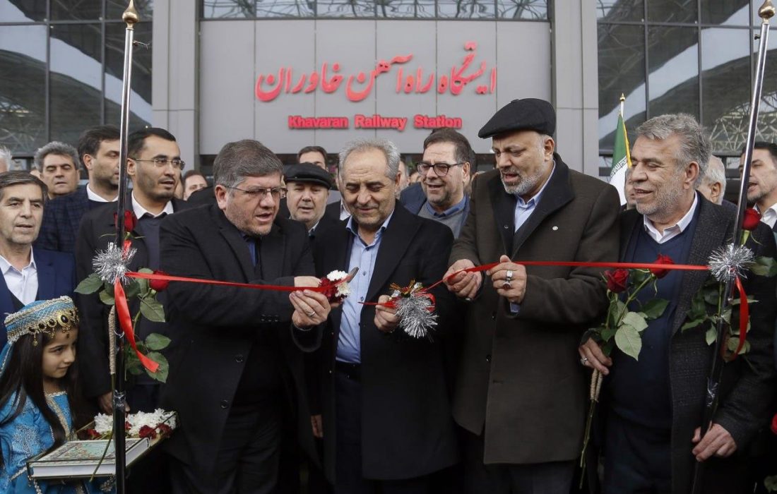 اتصال ایستگاه خاوران به ایستگاه مرکزی تبریز را مصرّانه پیگیری می‌کنیم