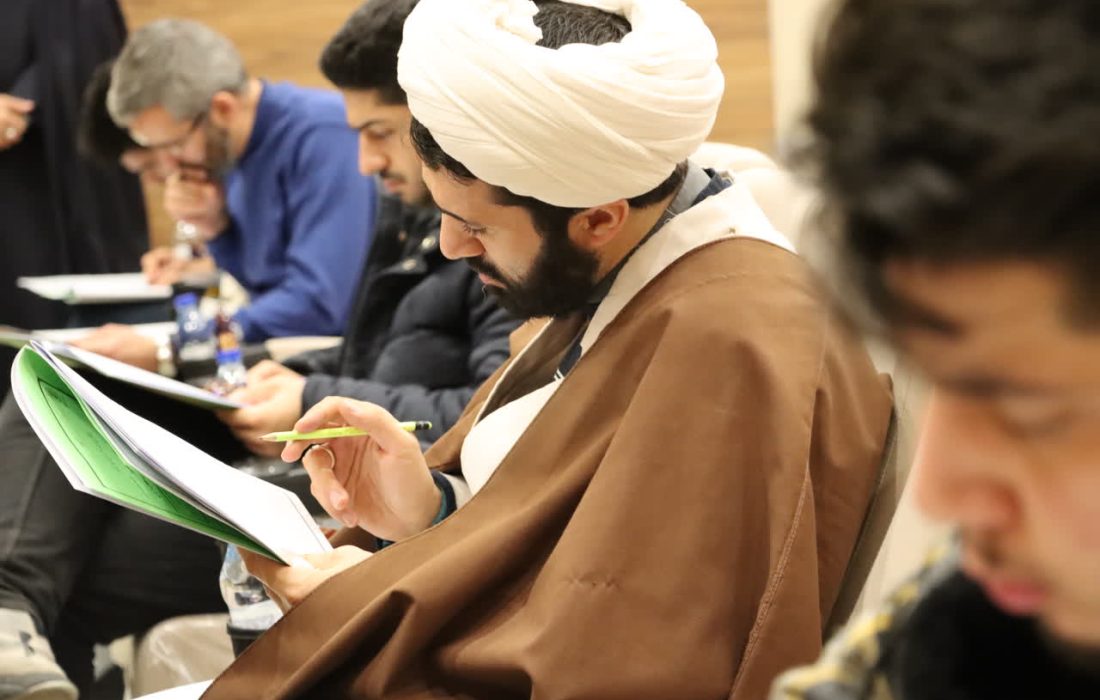 برگزاری آزمون اعطای مدرک تخصصی به حفاظ قرآنی شمال‌غرب کشور در تبریز