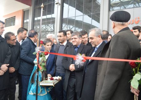قطار ۵ ستاره تبریز- مشهد با حضور مدیرعامل ‌راه‌آهن راه‌اندازی شد