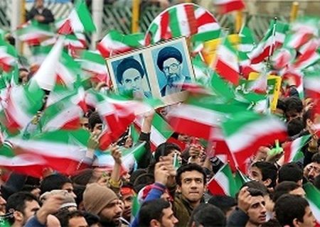 هیچگونه محافظه‌کاری، تسلیم و عقب‌گرد در انقلاب اسلامی ایران مشاهده نمی‌شود
