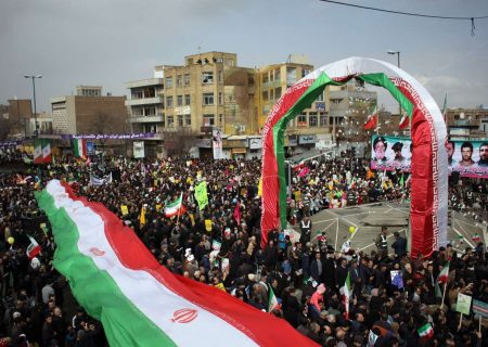 راهپیمایی یوم الله ۲۲ بهمن در مسیرهای ۸ گانه شهر تبریز برگزار می‌شود