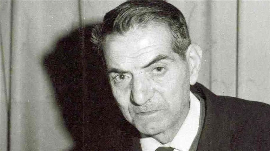 پیشنهاد گنجاندن واحد درسی شهریارشناسی در دانشکده‌های ادبیات شمالغرب کشور