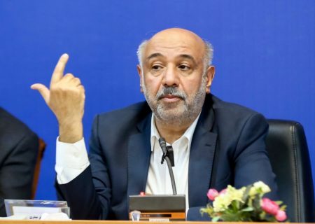 انتقاد وزیر کار از تفاوت آمارهای رسمی با آمارهای میدانی بیکاری و اشتغال