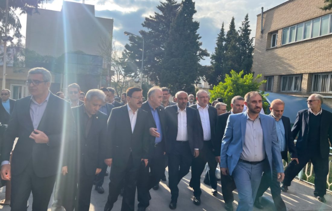 بازدید وزیر تعاون، کار و رفاه اجتماعی از پلی کلینیک تامین اجتماعی مراغه