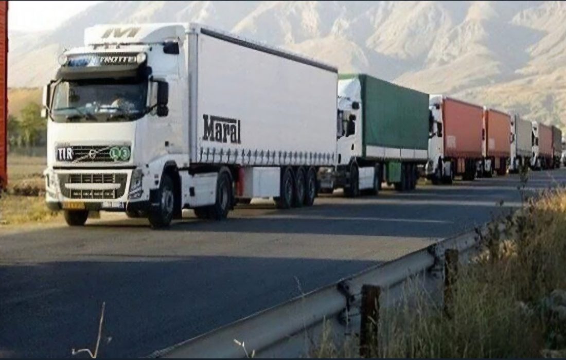 صادرات ۱۱۰ میلیون دلاری کالا از گمرکات آذربایجان شرقی در فروردین