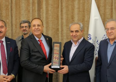 زمینه‌های سرمایه‌گذاری یک هیأت خارجی در آذربایجان‌شرقی بررسی شد