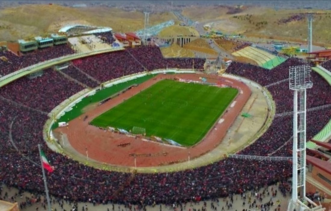 هواداران تراکتور رکورد جهانی «گینس» را شکستند