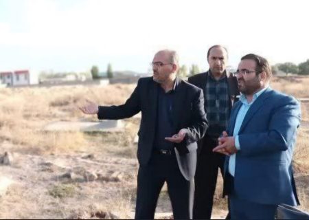 حادثه واژگونی خودرو فرماندار سراب در راه ورزقان