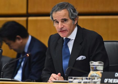 گروسی: نیروگاه اتمی بوشهر مورد هدف قرار نگرفته است