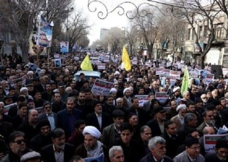 مردم تبریز هشتم دی آخرین میخ را بر تابوت فتنه کوبیدند